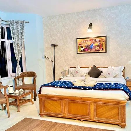 The Tipsy Villa-2
